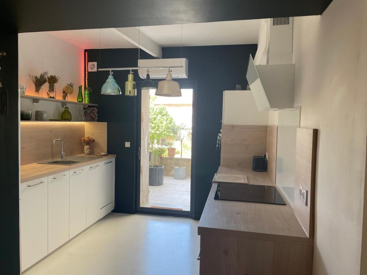 Appartement Au Centre De La Venise Provencale Л'Иль-сюр-ла-Сорг Экстерьер фото